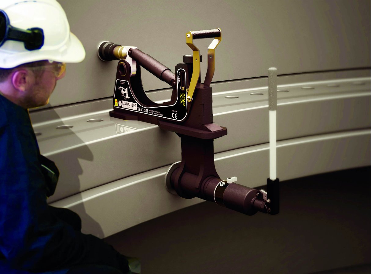 Photo 2 - Enerpac Flange Tower Alignment Tool