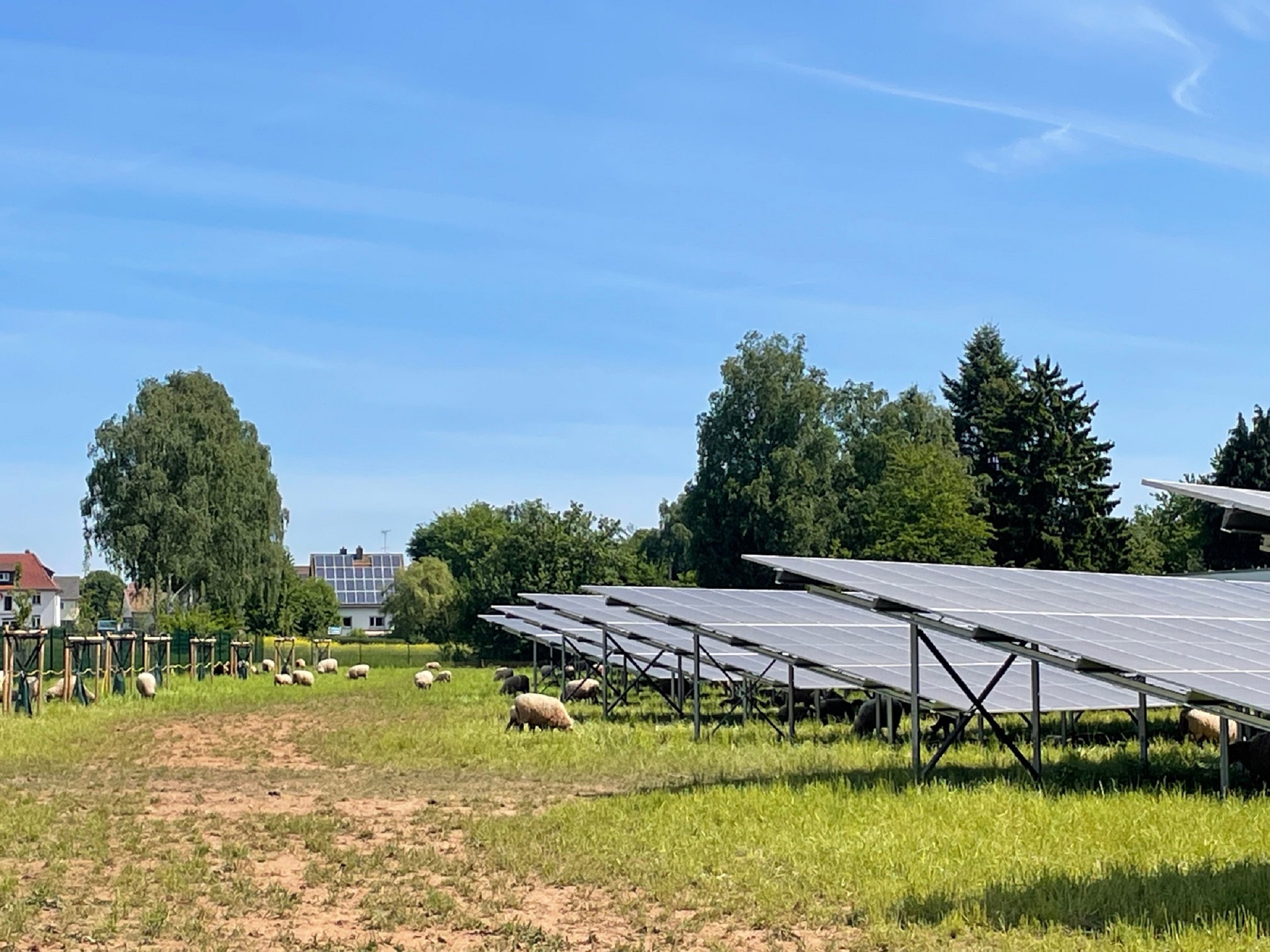 SolarEdge_YKK Deutschland GmbH (2)