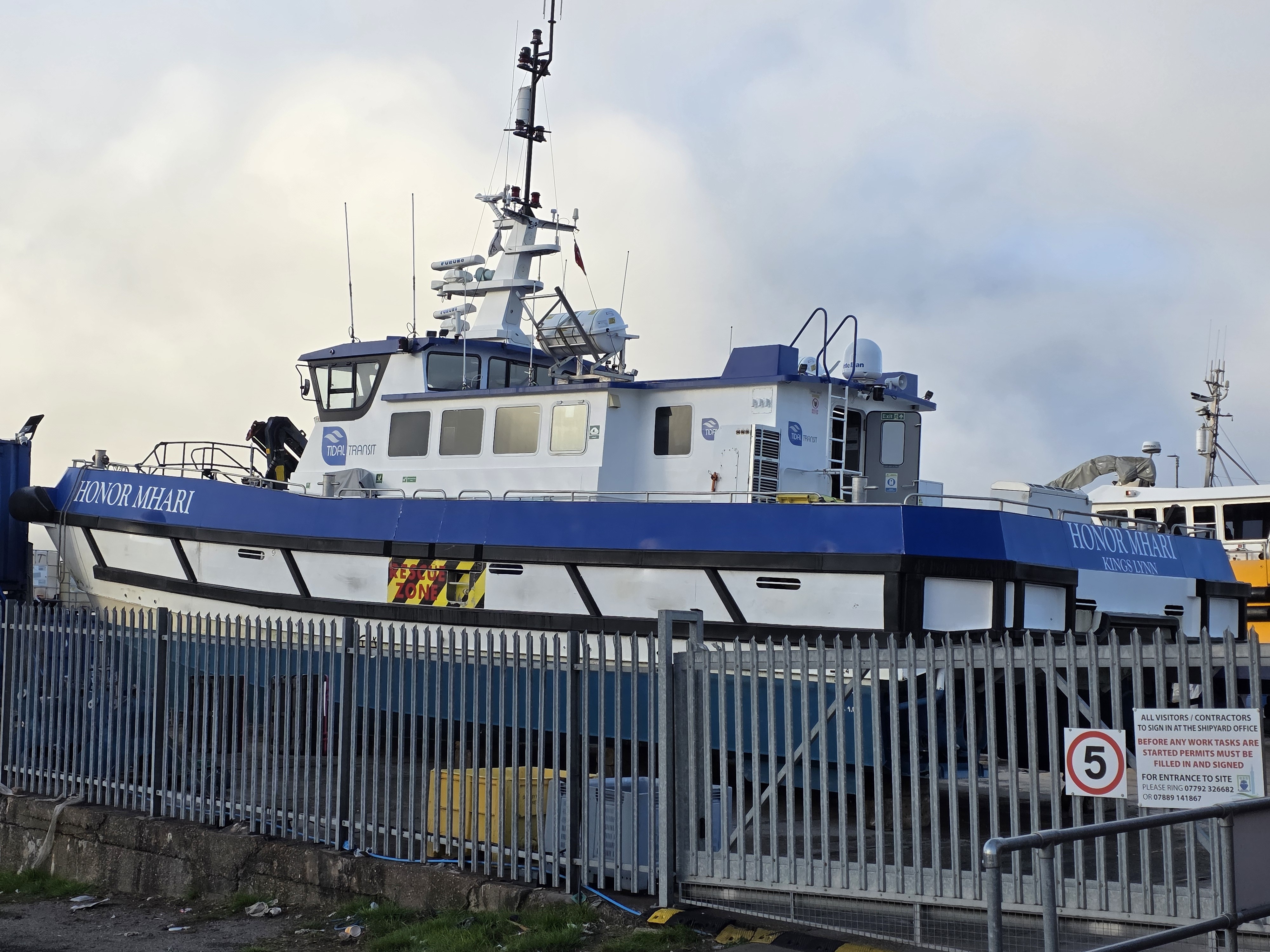 Scrubbing the deck: Tidal Transit rolls out sustainable vessel cleaning solutions from Terrafend image