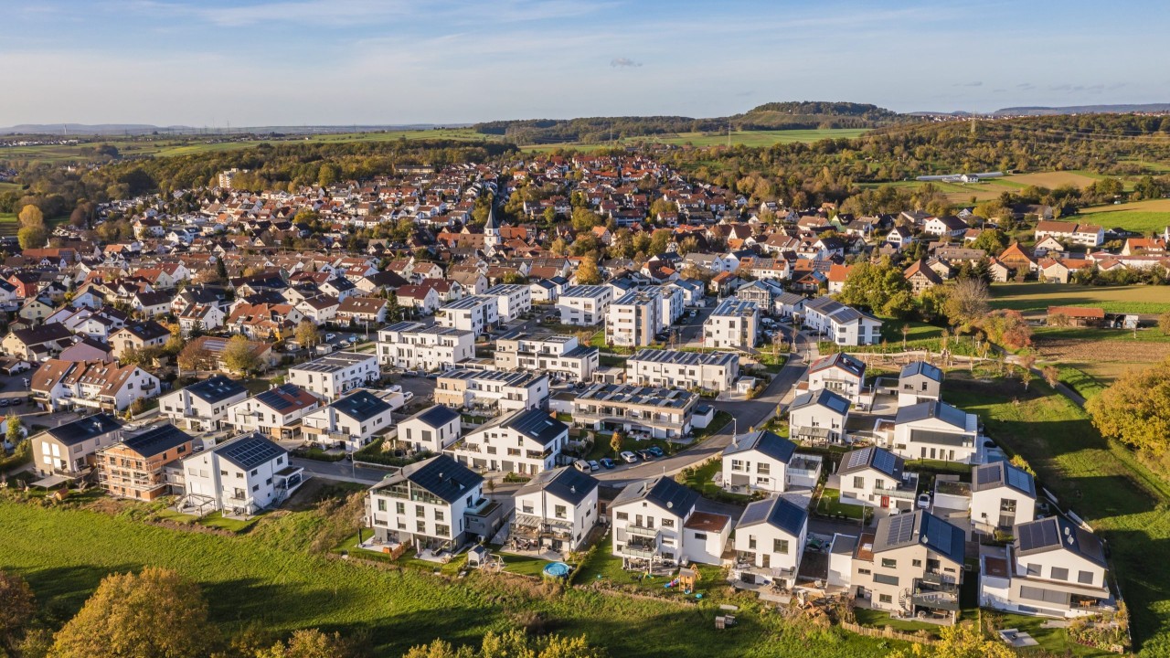 Assessing the impact of neighborhood batteries image