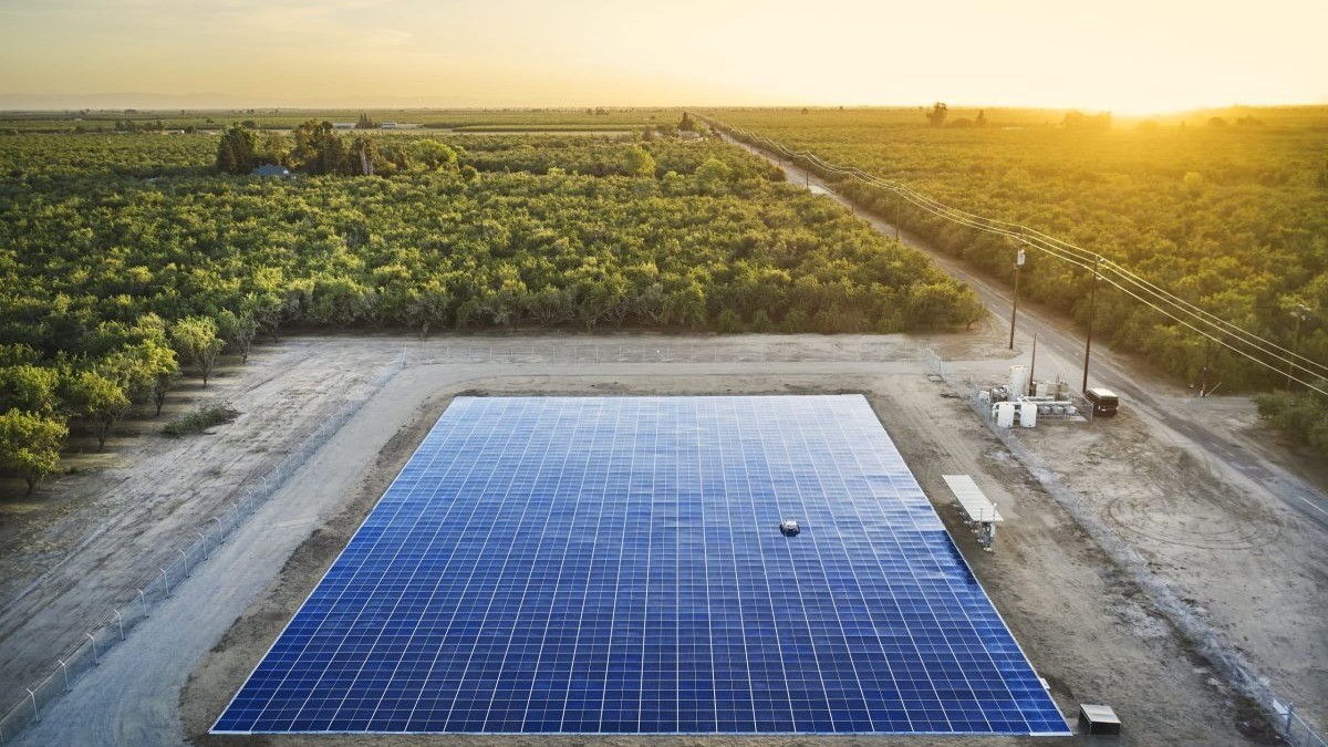 The coming revolution in utility-scale solar image