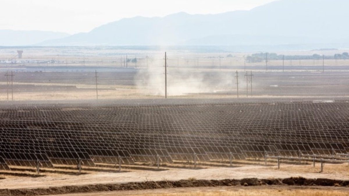 Securing solar investments: strategies for world class performance and reliability image