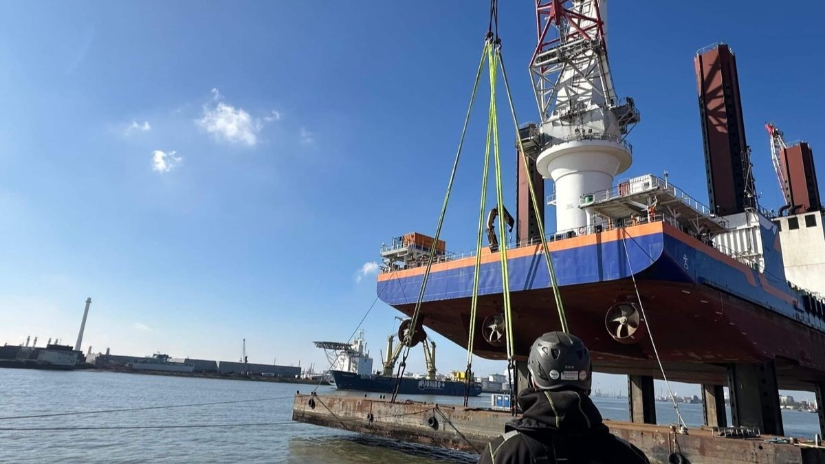 Raising the Bar in Offshore Crane Testing: Euro-Rope Netherlands Sets New Industry Benchmark image