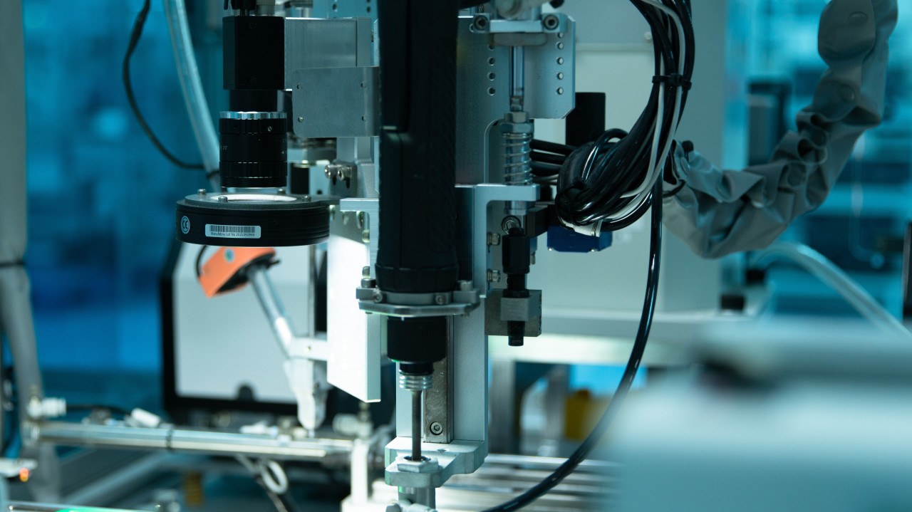 Solar for Growing Businesses: How to Start Small and Scale Smart image