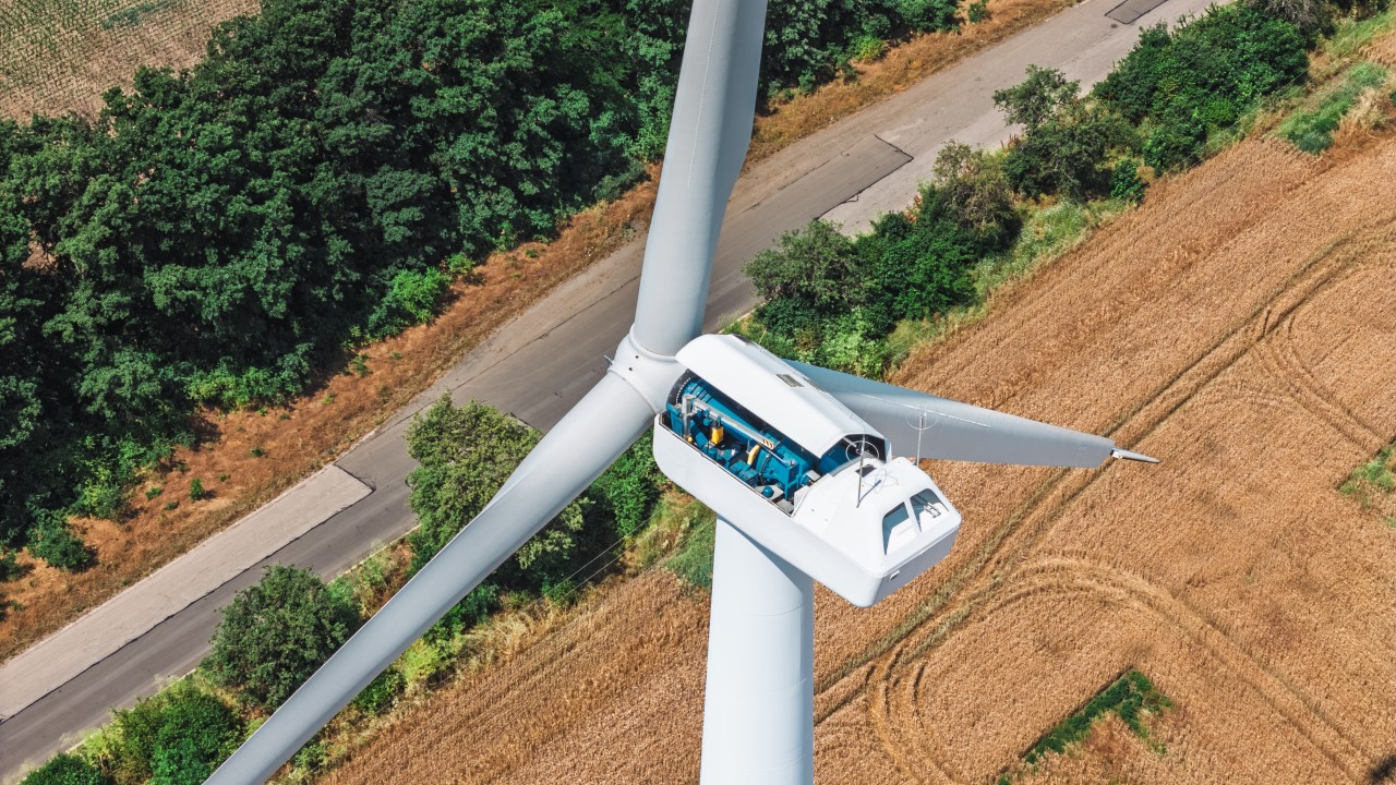 Giving Wind Turbines a Second Spin: Inside the Growing Market for Used Assets image