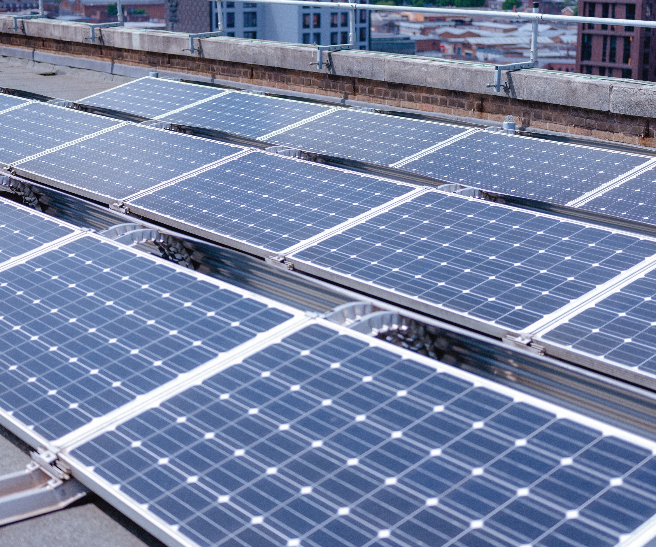 Aston University awarded £1m to develop technology to boost low-carbon energy generation in Ukraine image