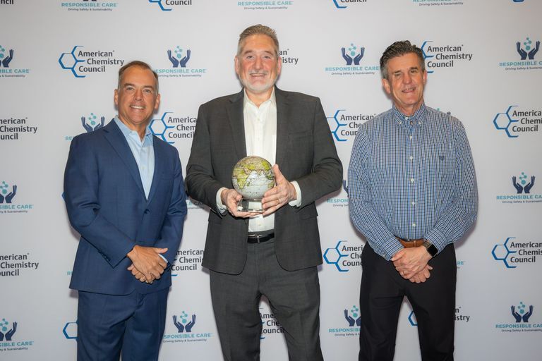 Syensqo recognized for its innovative solution in critical metals recovery from EV batteries image