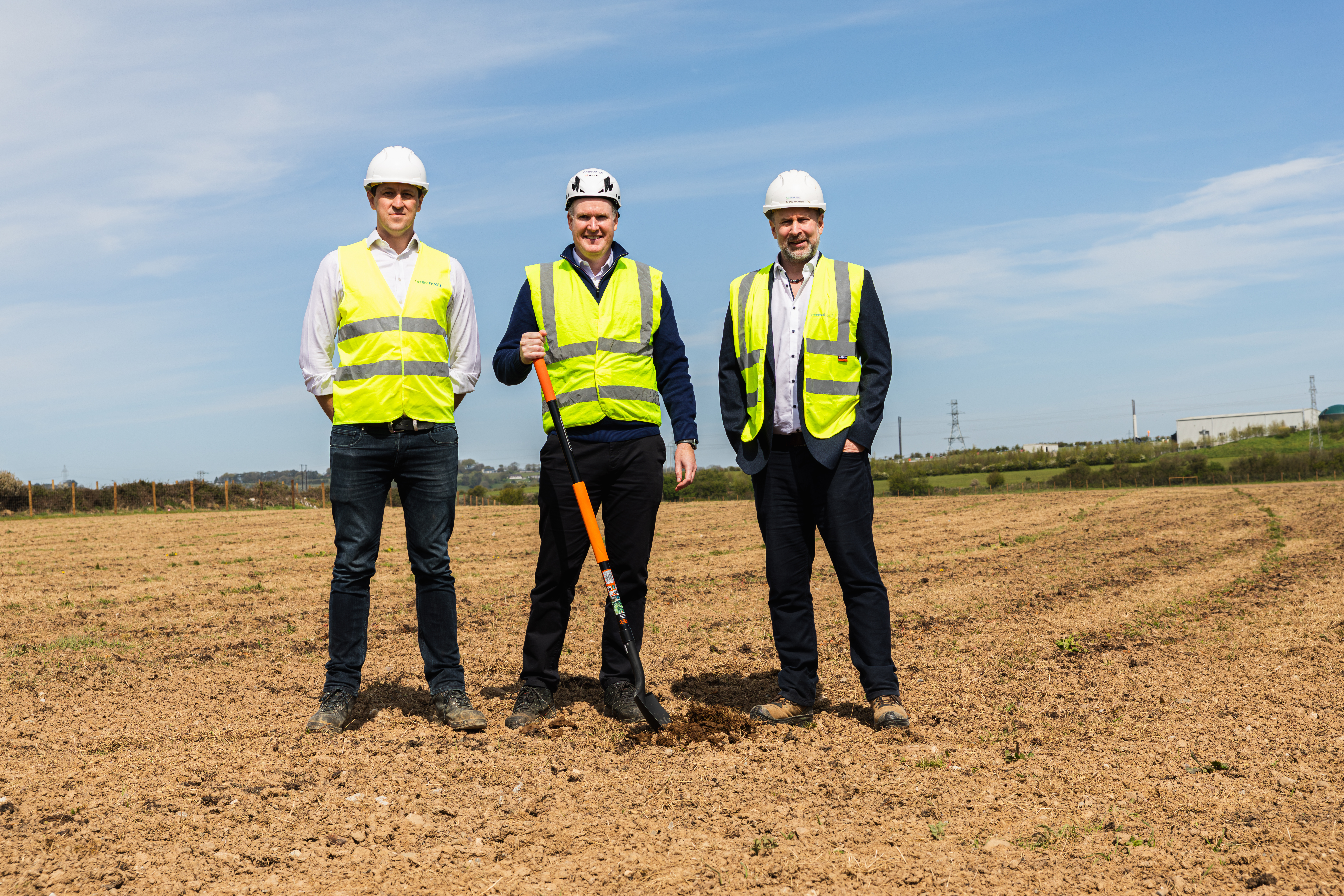 Greenvolt Next wins contract to deliver 32MW triple solar farm development across Amarenco’s sites image