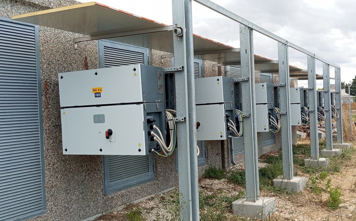 TOPS ENERGY: REVAMPING OF TWO 1 MW PHOTOVOLTAIC PLANTS WITH FIMER PVR-65-TL INVERTERS image