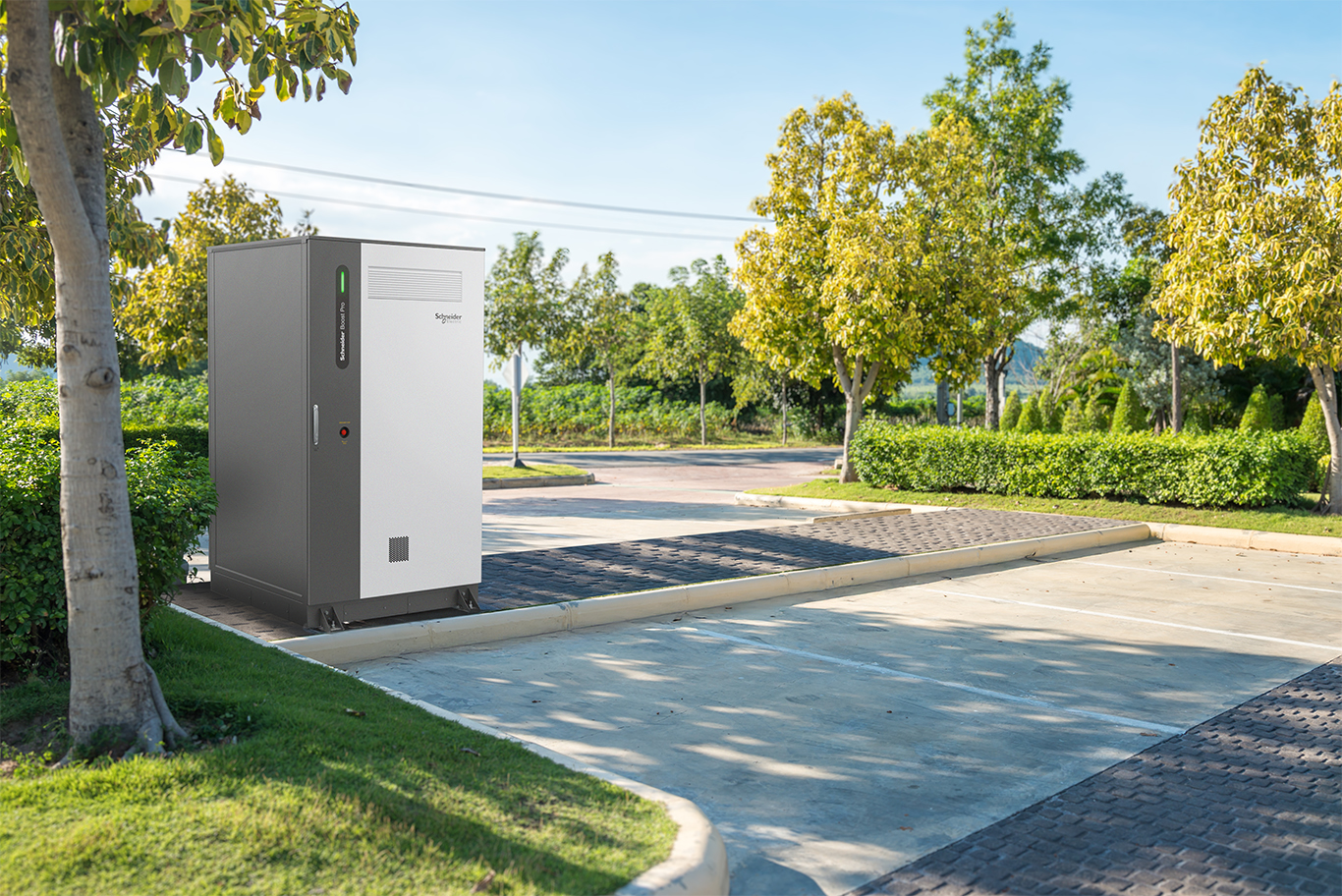 Schneider Electric Announces UK Launch of Schneider Boost Pro, Its New Battery Energy Storage Solution, Equipping Buildings with Advance Energy Management image