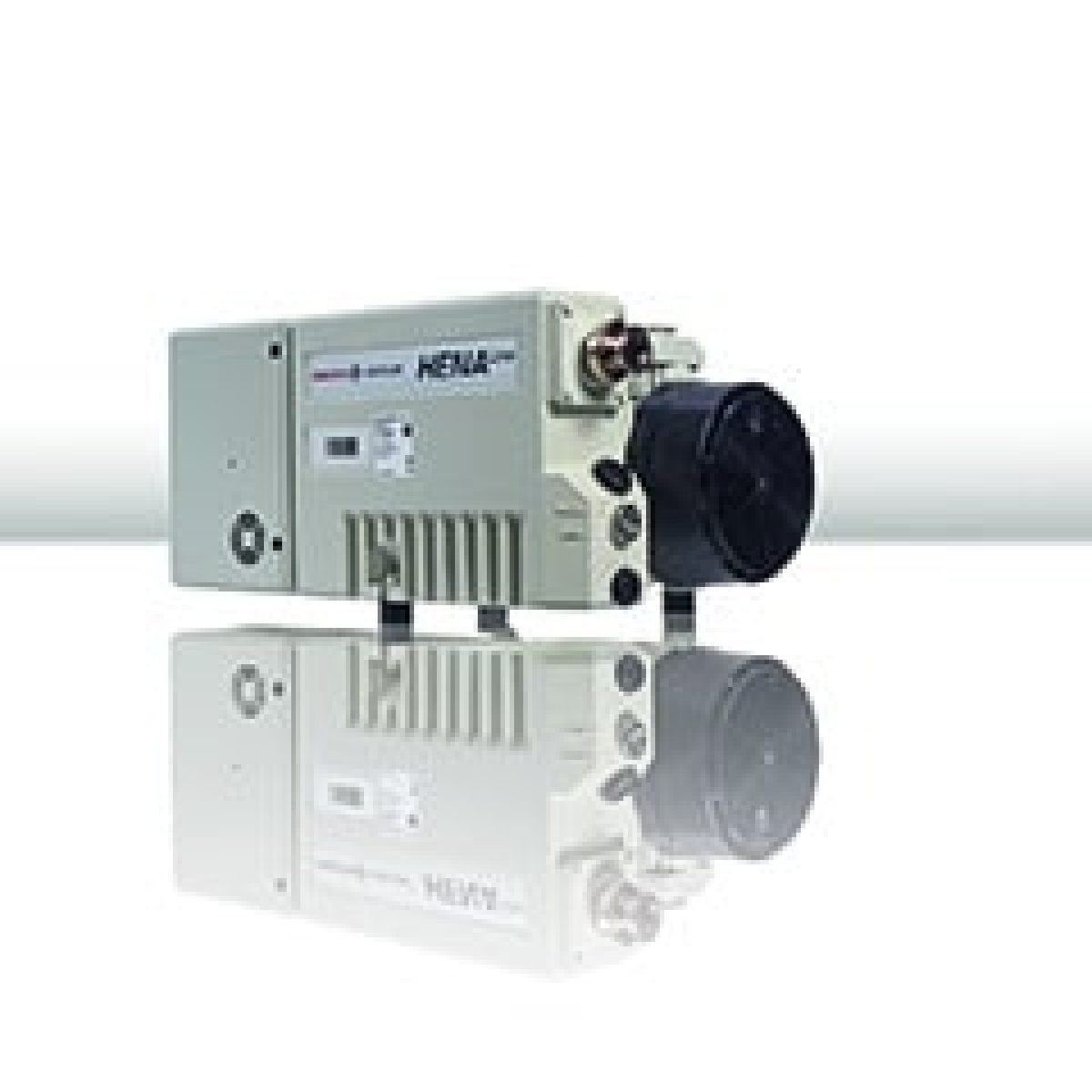 Pfeiffer Vacuum showcases Hena 50 and Hena 70 powerful vacuum pumps for mass spectrometer systems image