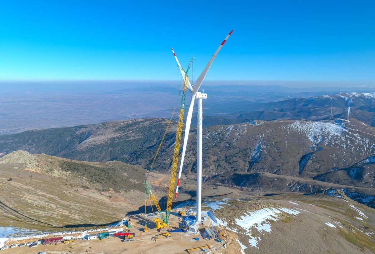 Integrated Solutions from Hareket: A Seamless Operation from Transportation to Installation image
