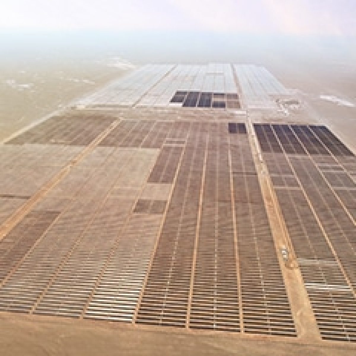 LONGi supplies 123MW of high-efficiency modules for Solarpack's Granja PV plant in Chile image