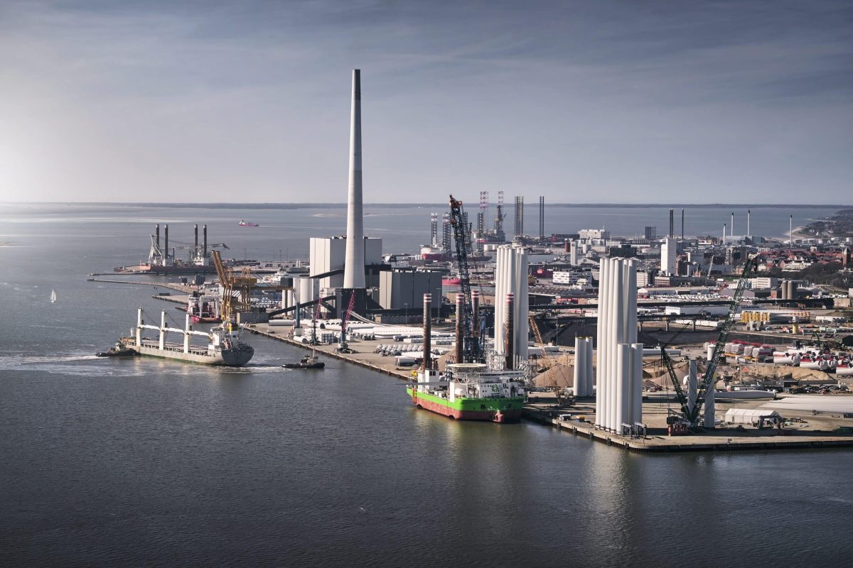 The search for port capacity and efficiency image
