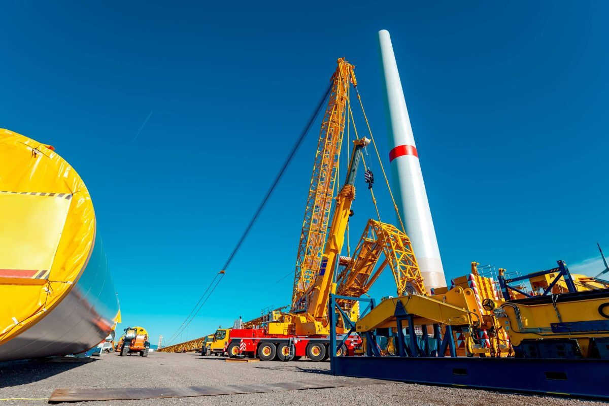 Aligning for success: the high-stakes mission facing turbine installers image