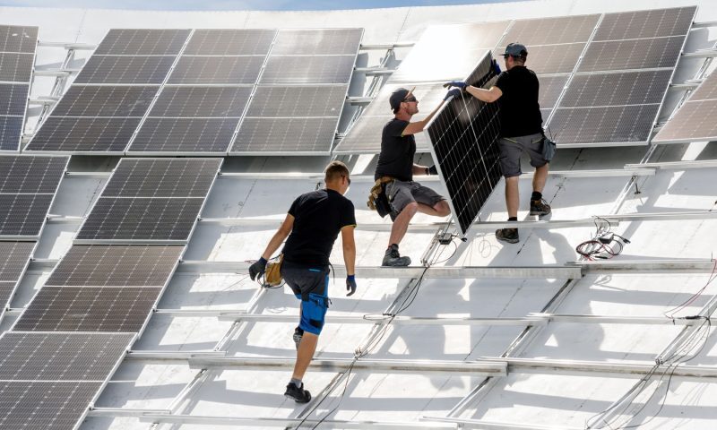 Innovative Use of Satellite Dishes for Solar Power Generation image