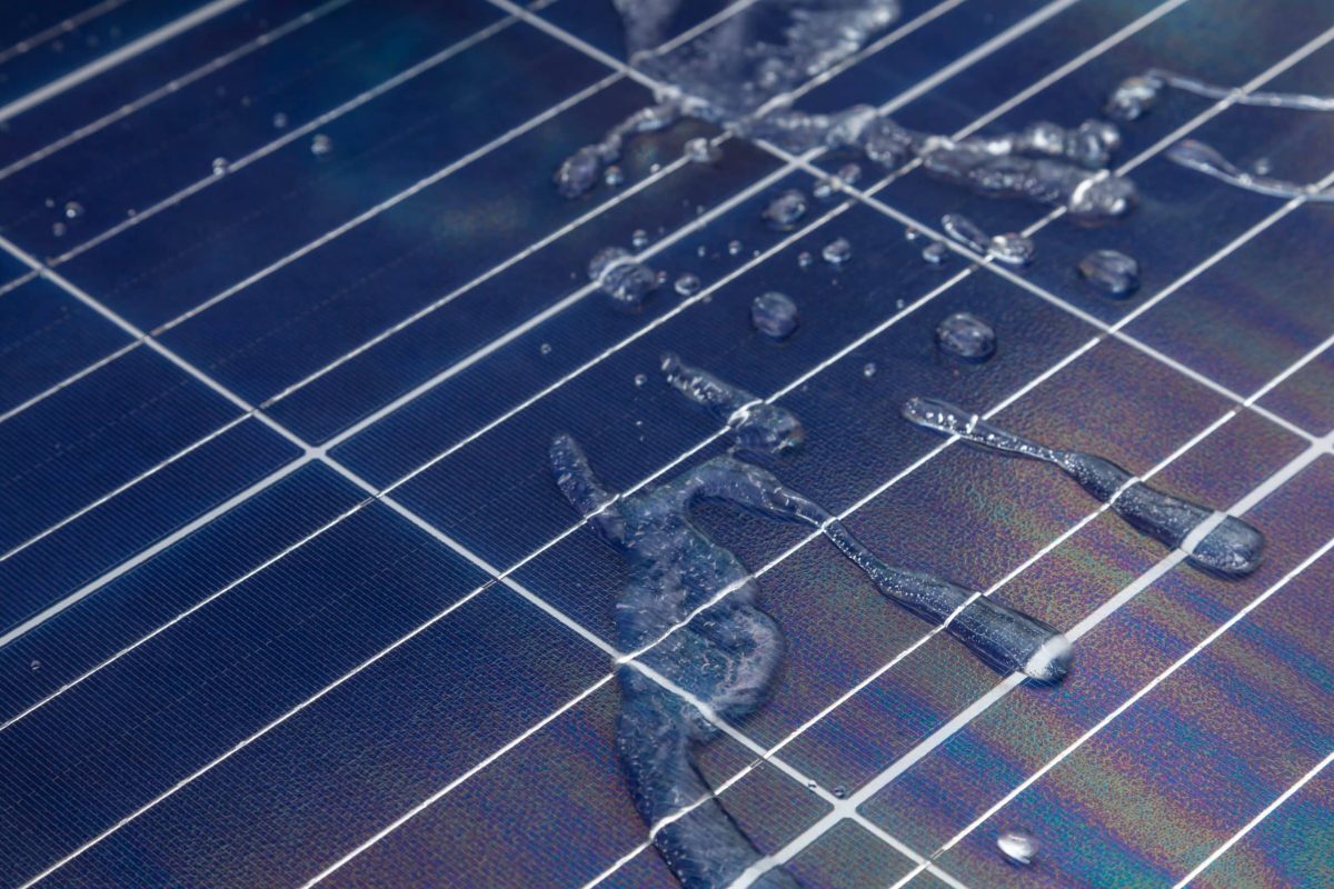 Enhancing solar panel efficiency with the right cleaning agents and coatings image