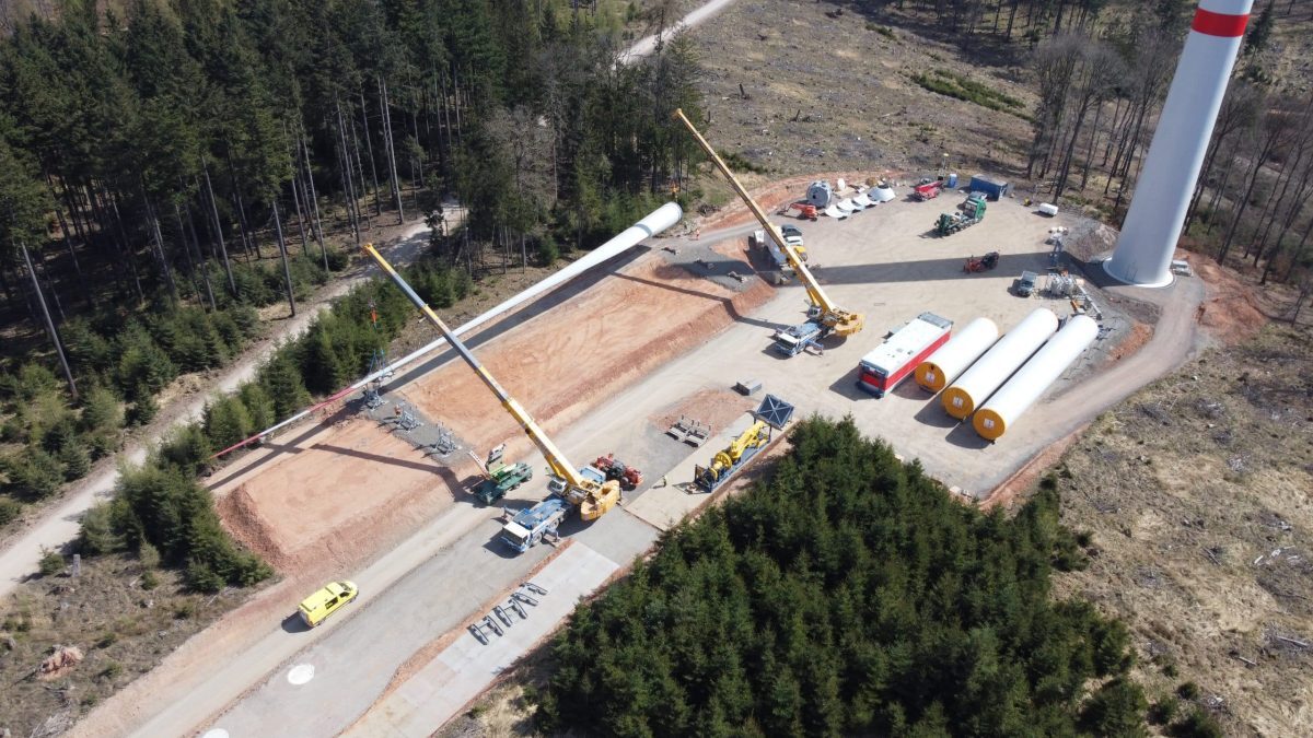 Joining Forces for the Energy Transition - Koehler Renewable Energy and QairStart Next Stage of Construction for Höringhausen Wind Farm image