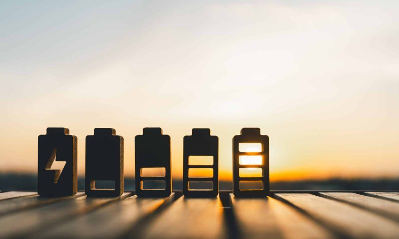 Achieving Net Zero with Intelligent Battery Storage image