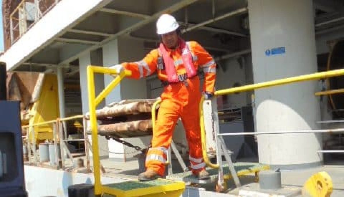 Jan De Nul's safe and sustainable business are recognised by Voka and IADC image