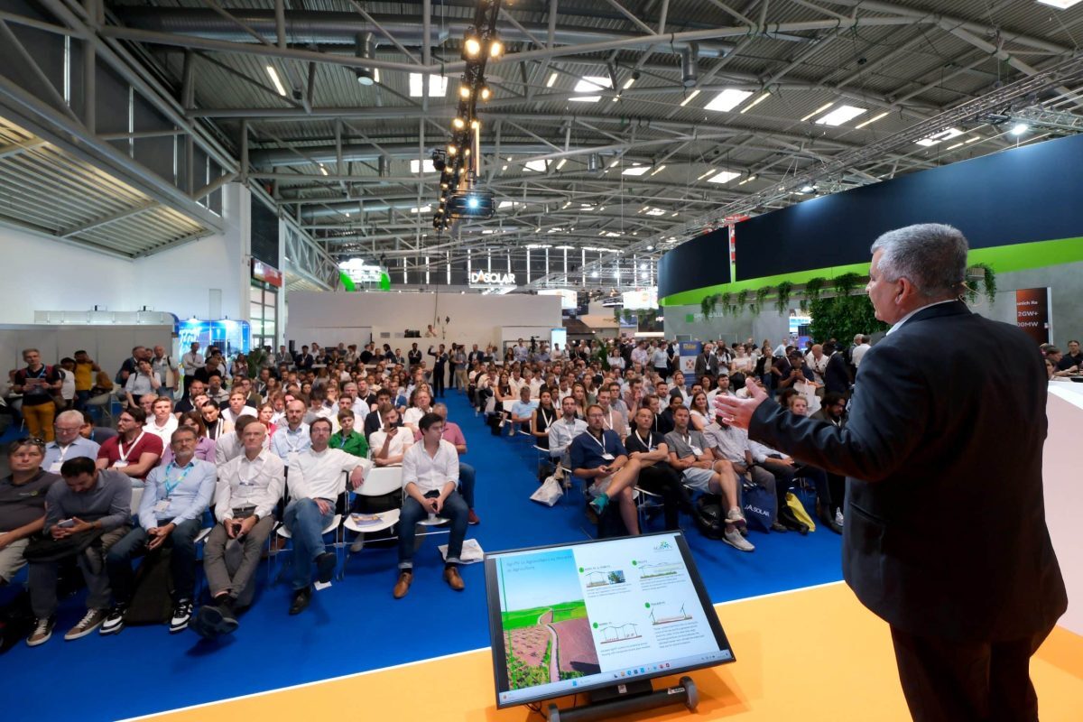 THE SMARTER E EUROPE: AN ACCOMPANYING PROGRAM PACKED WITH DISCUSSIONS AND A WEALTH OF ENERGY EXPERTISE image
