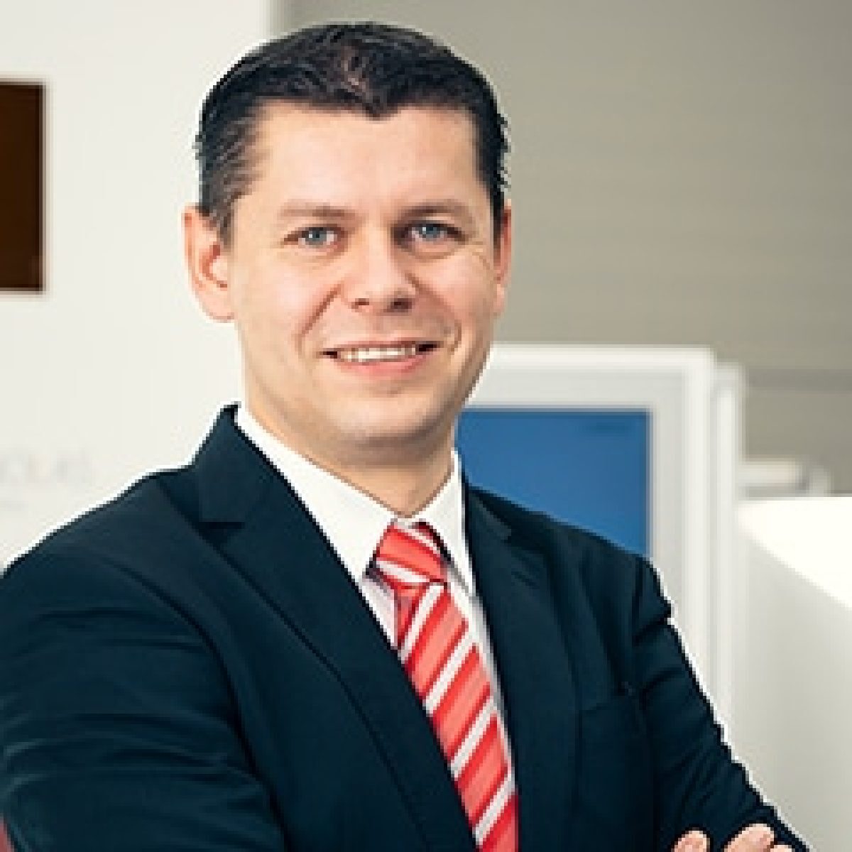 Statement on the first half of the 2020 financial year // Markus Nicht, CEO Photonics Systems Group image