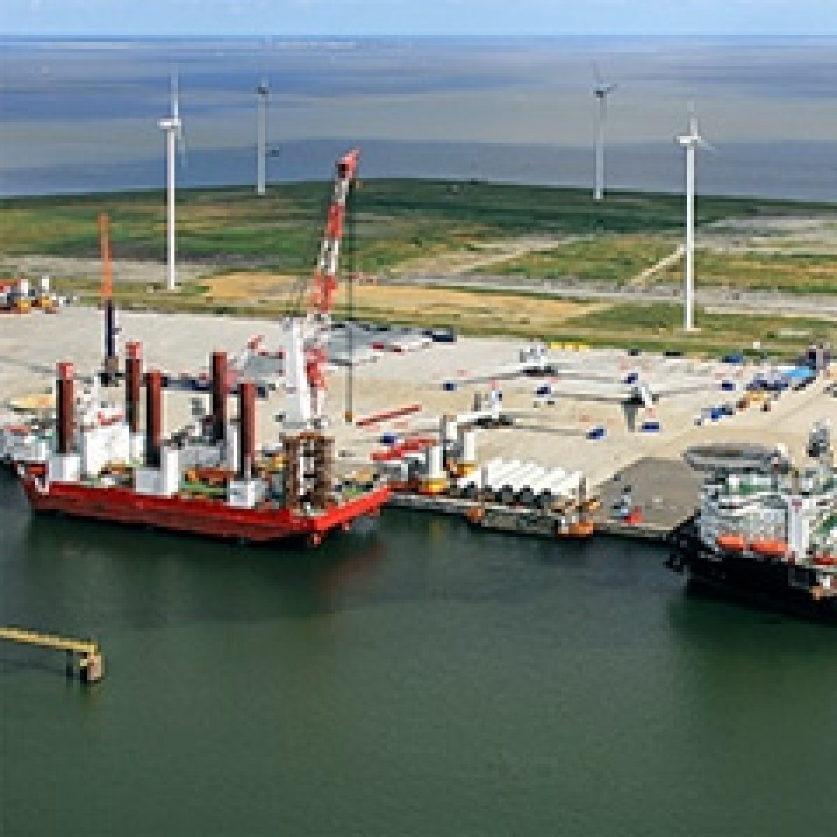 Dutch Prime Minister Mark Rutte visited Buss Terminal in Eemshaven image