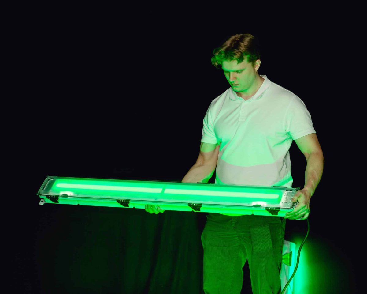 Glamox offers bird-friendly lights for offshore platforms and ships image