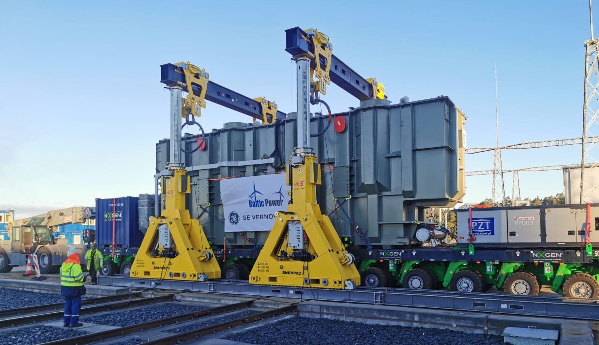 Enerpac SBL1100 gantry for Transformers Installation at Baltic Power Offshore Wind Development image