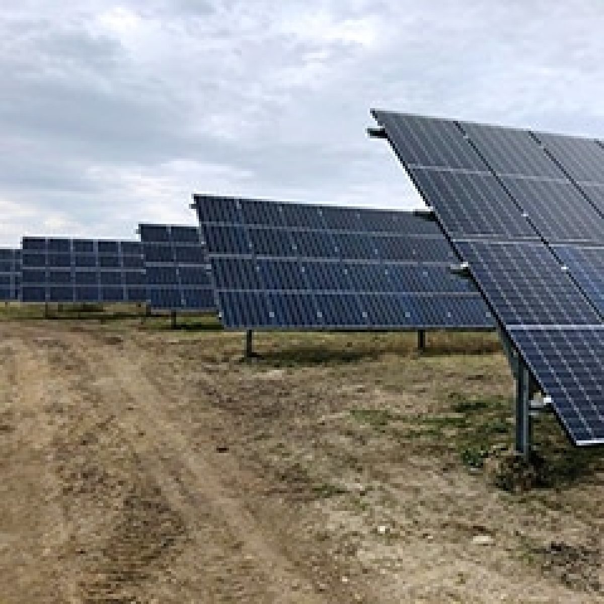 Photon Energy Grows its Global Portfolio to 57.1 MWp with the Commissioning of Eight PV Power Plants in Hungary image