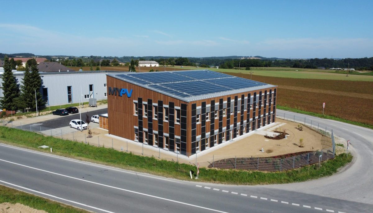 my-PV opens Austria's first solar-electric commercial building image