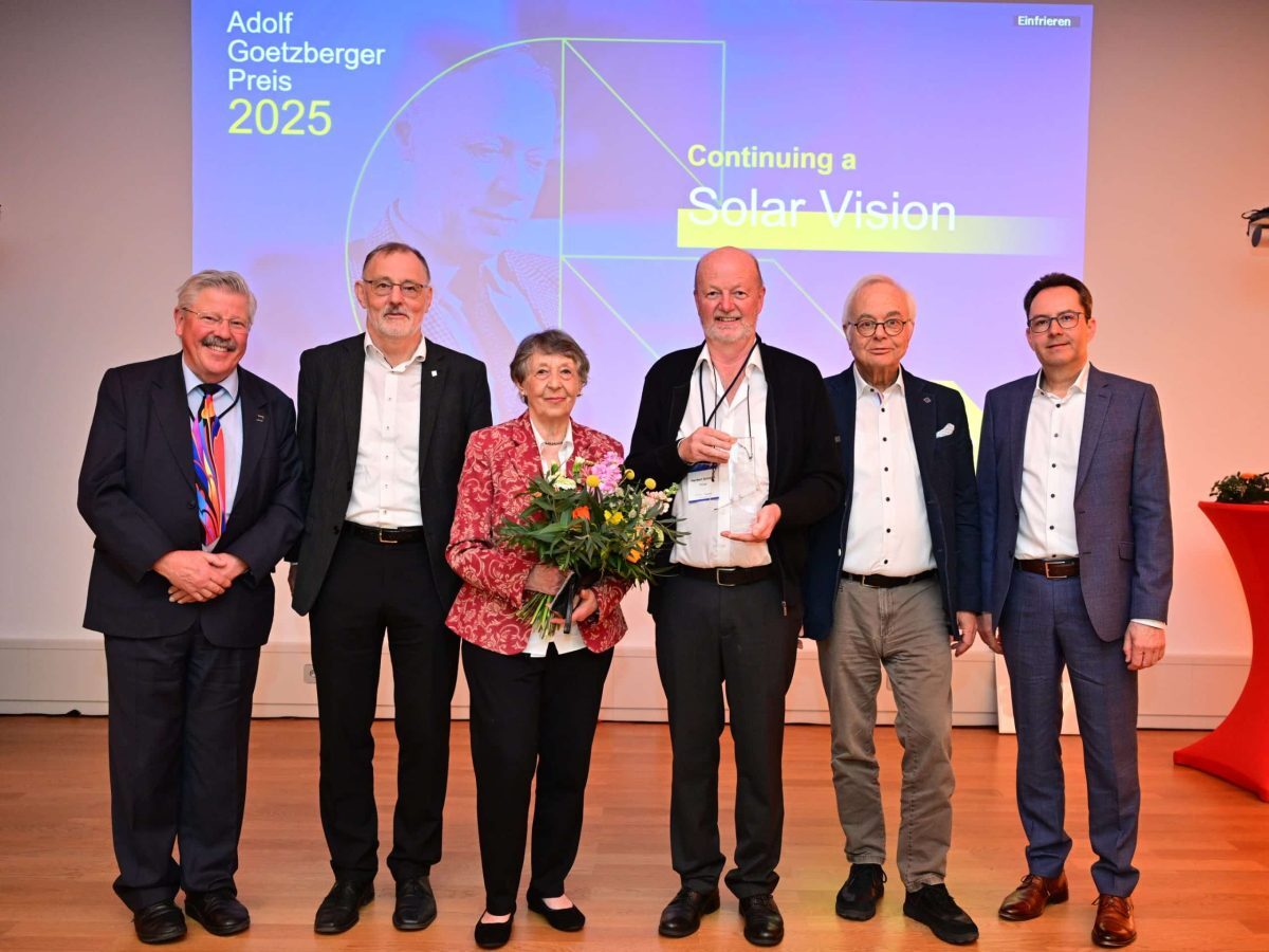 FIRST ADOLF GOETZBERGER AWARD: DR. HERIBERT SCHMIDT HONORED AS A PIONEER IN INVERTER TECHNOLOGY image