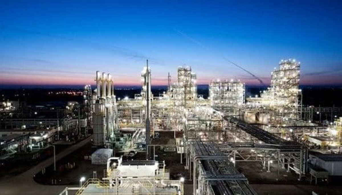 Hanwha pledges commitment to build a fully American solar supply chain image