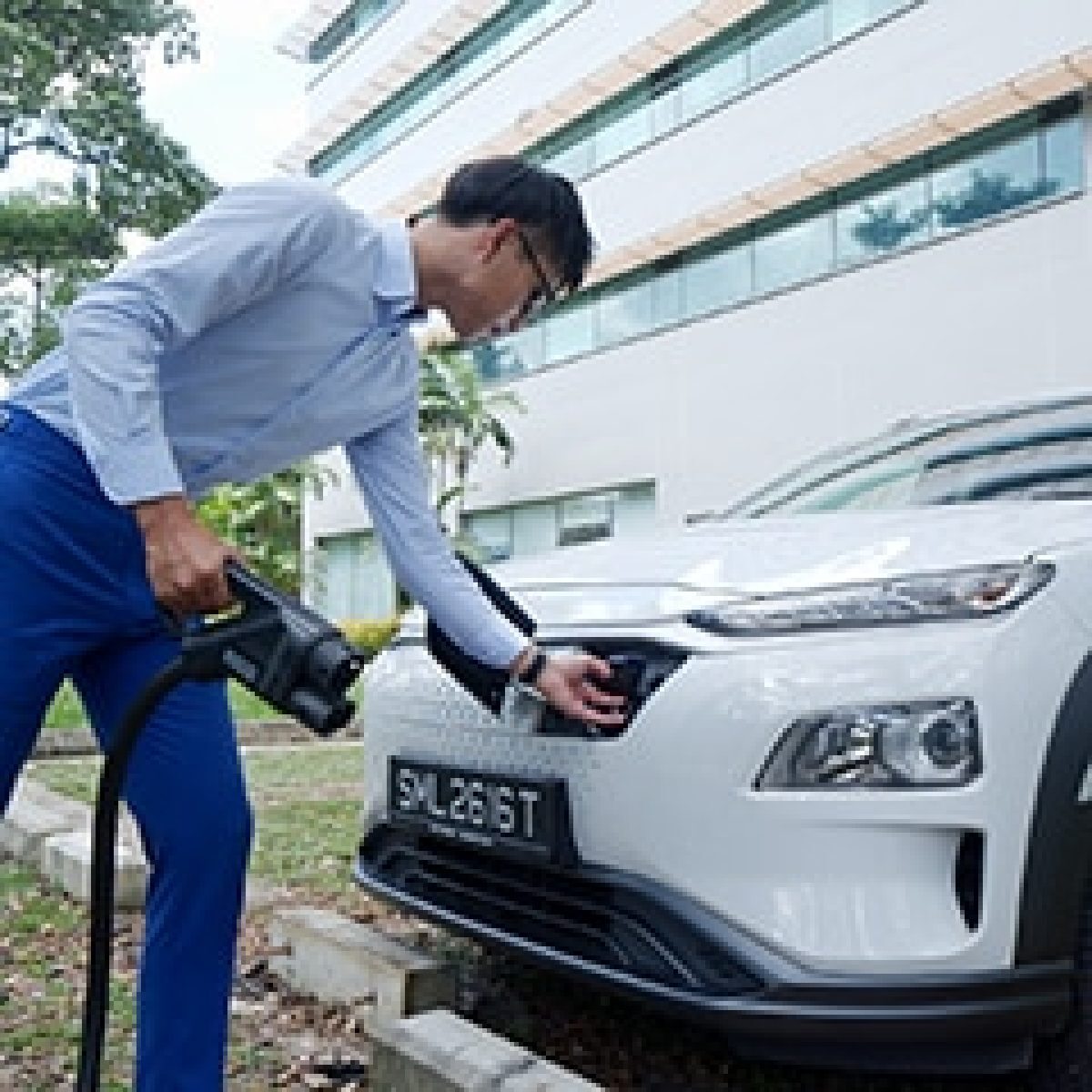 SP Group Boosts Electric Mobility capabilities via investment in the Mobility House image