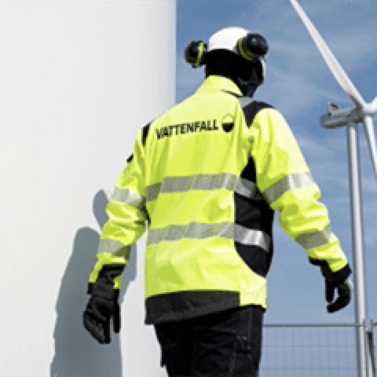 Vattenfall chooses Norfolk safety equipment specialist to supply all its UK wind farms image