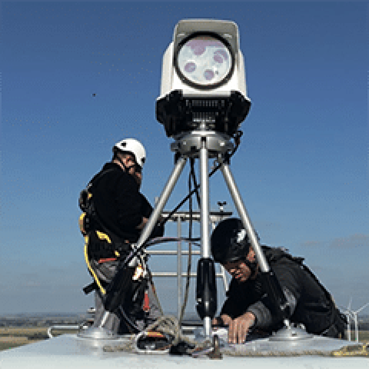 Using lidar to solve the challenges of offshore wind farms image