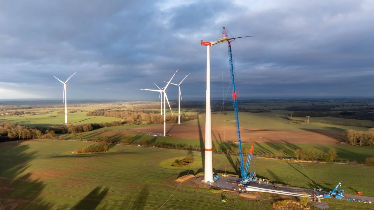 Nordex Group reaches new heights with its inhouse developed hybrid tower: The second N175/6.X has now been installed - for the first time with a hub height of 179 metres image