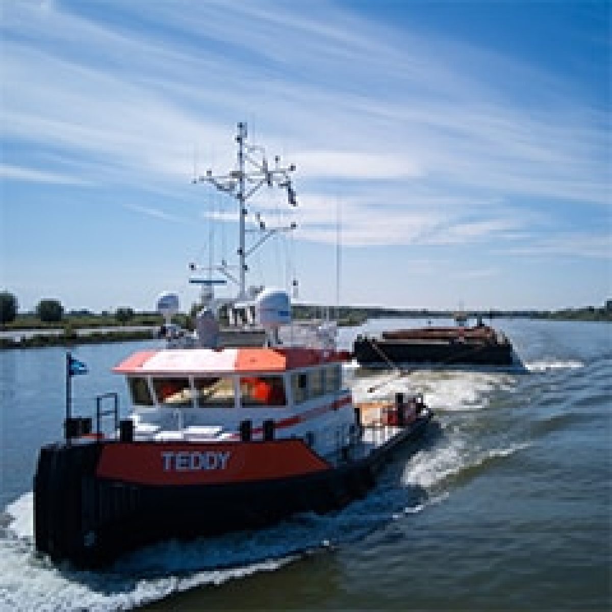 Herman Sr. Selects Sea Machines' SM200 Wireless Remote Helm System to Enhance Offshore Tug Operations image