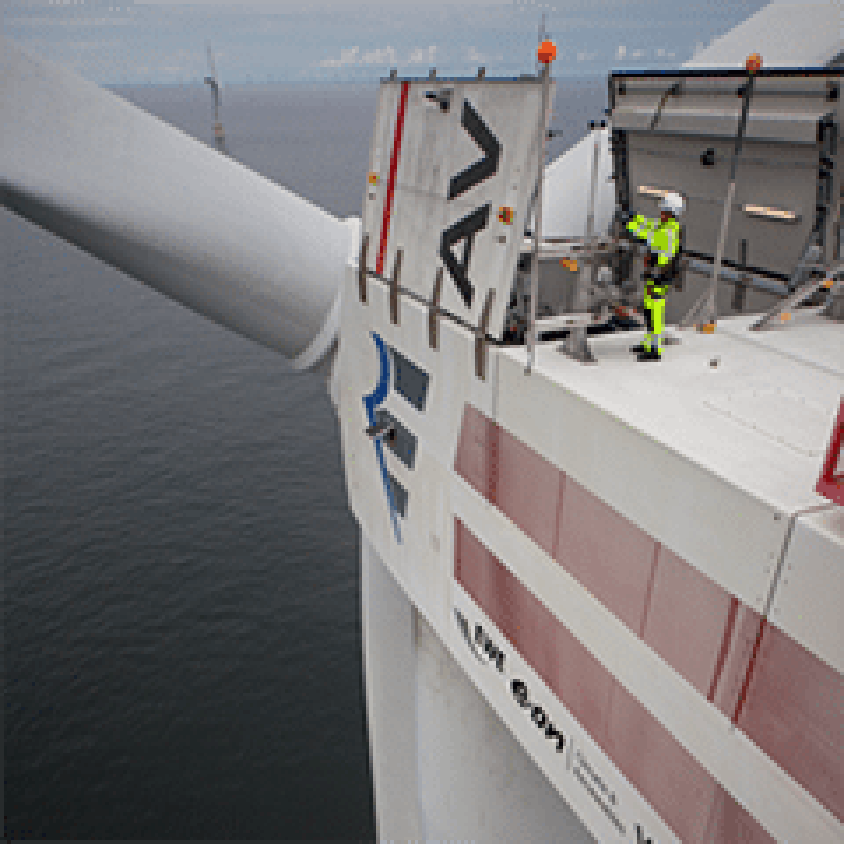 Deutsche Windtechnik's new offshore service hub enables turbine service spanning multiple wind farms with different turbine technologies - Response times during the 2020/21 winter season were under th image