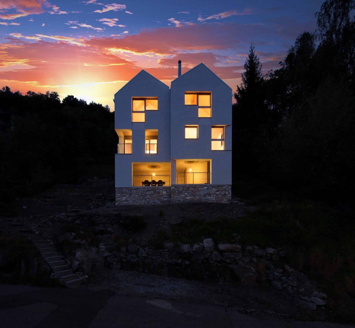 Powering the new era of solar autarky image