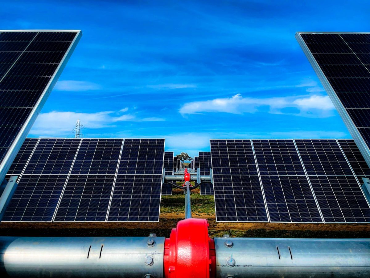 Boosting the future of the energy transition image
