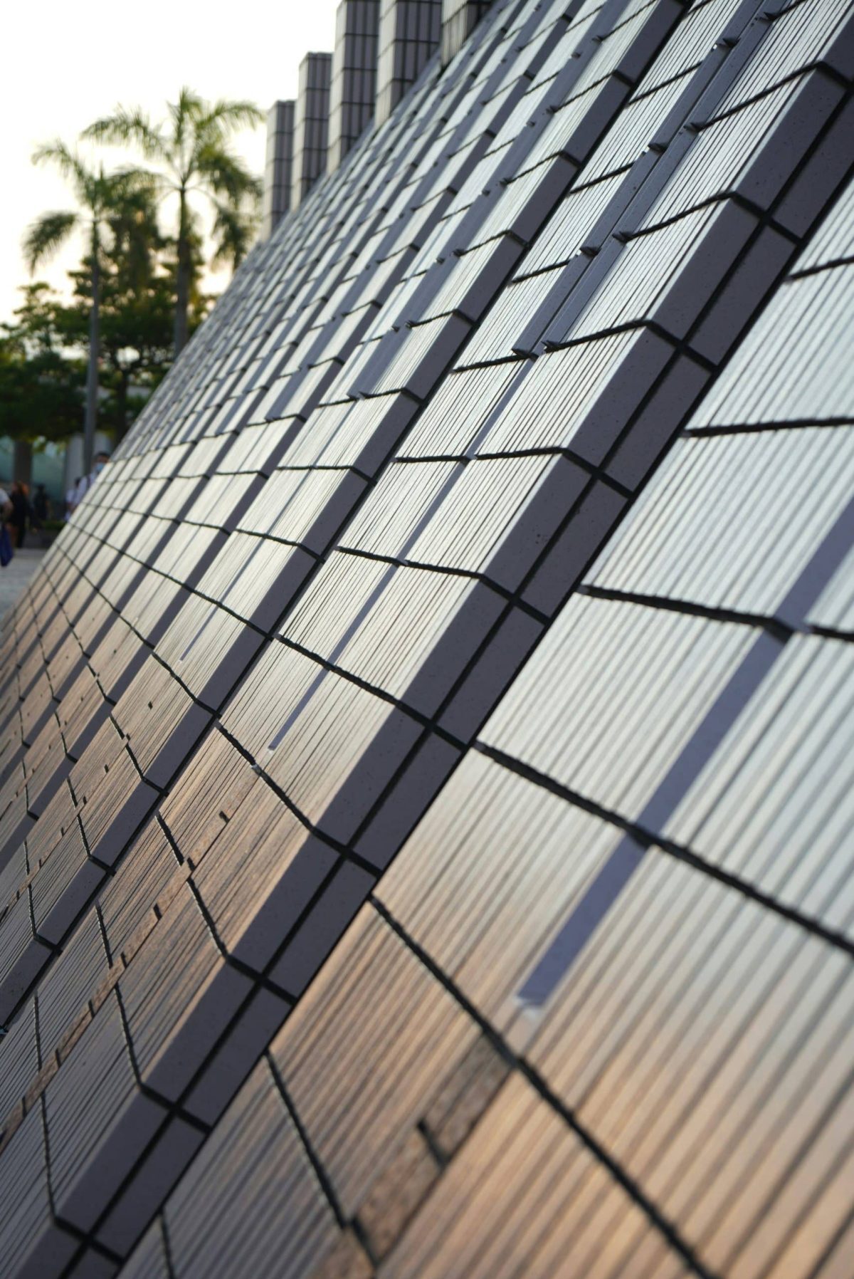 From rooftop to utility-scale: powering the global solar boom image