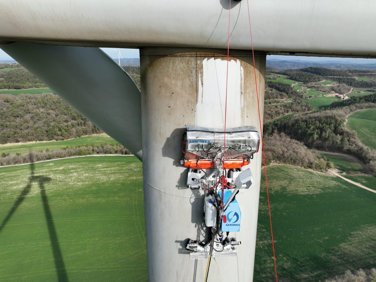 Increased returns by robotized wind turbine inspection and maintenance image