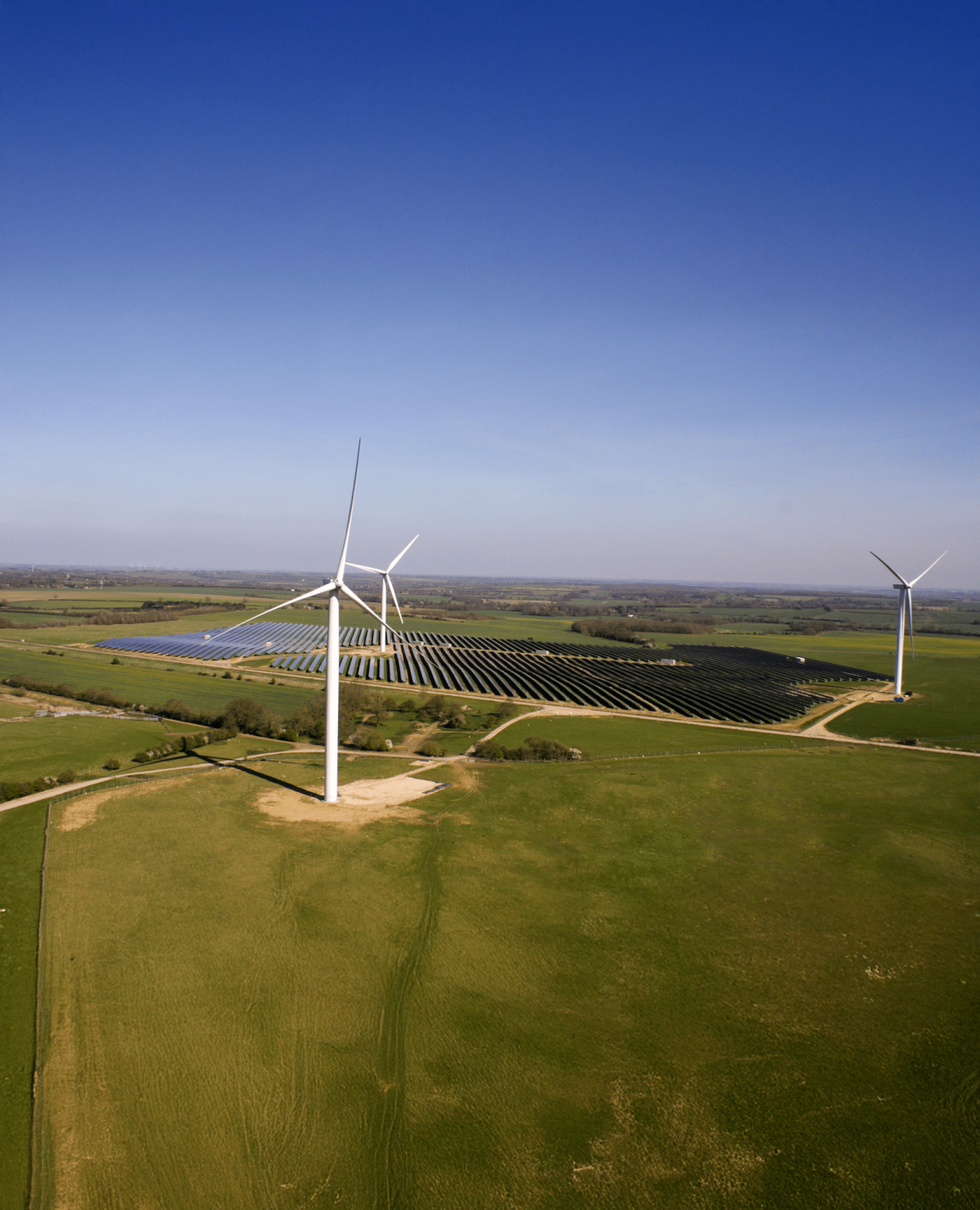 Spearheading efficiency in the renewable energy sector image