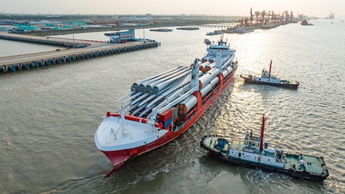 Sailing towards a sustainable horizon image