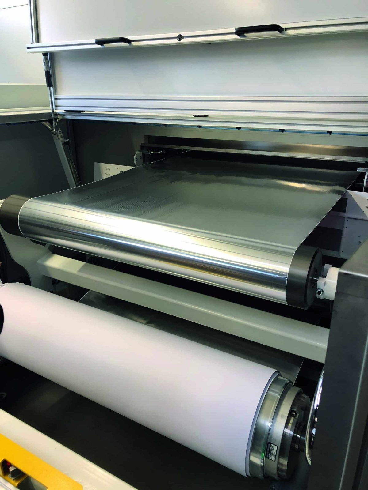 On wide webs: laser structuring of flexible amorphous silicon PV cells image