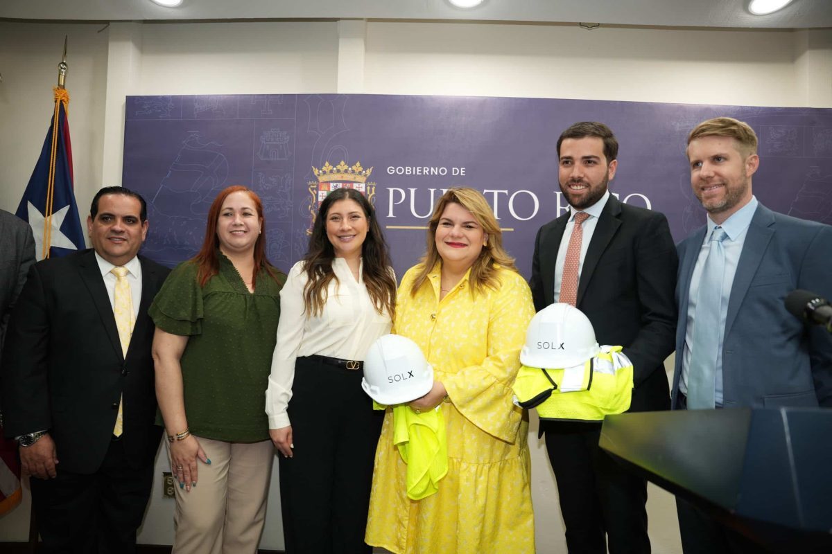 Governor Supports Launch of First-of-its-Kind Solx Solar Panel Manufacturing Facility in Puerto Rico image