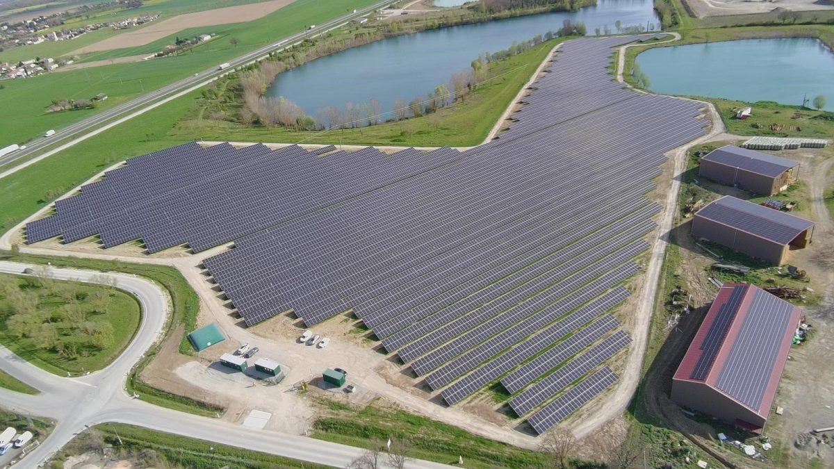 Milhat Solar Farm inaugurated in the Haute Garonne by Q ENERGY & Velto Renewables image