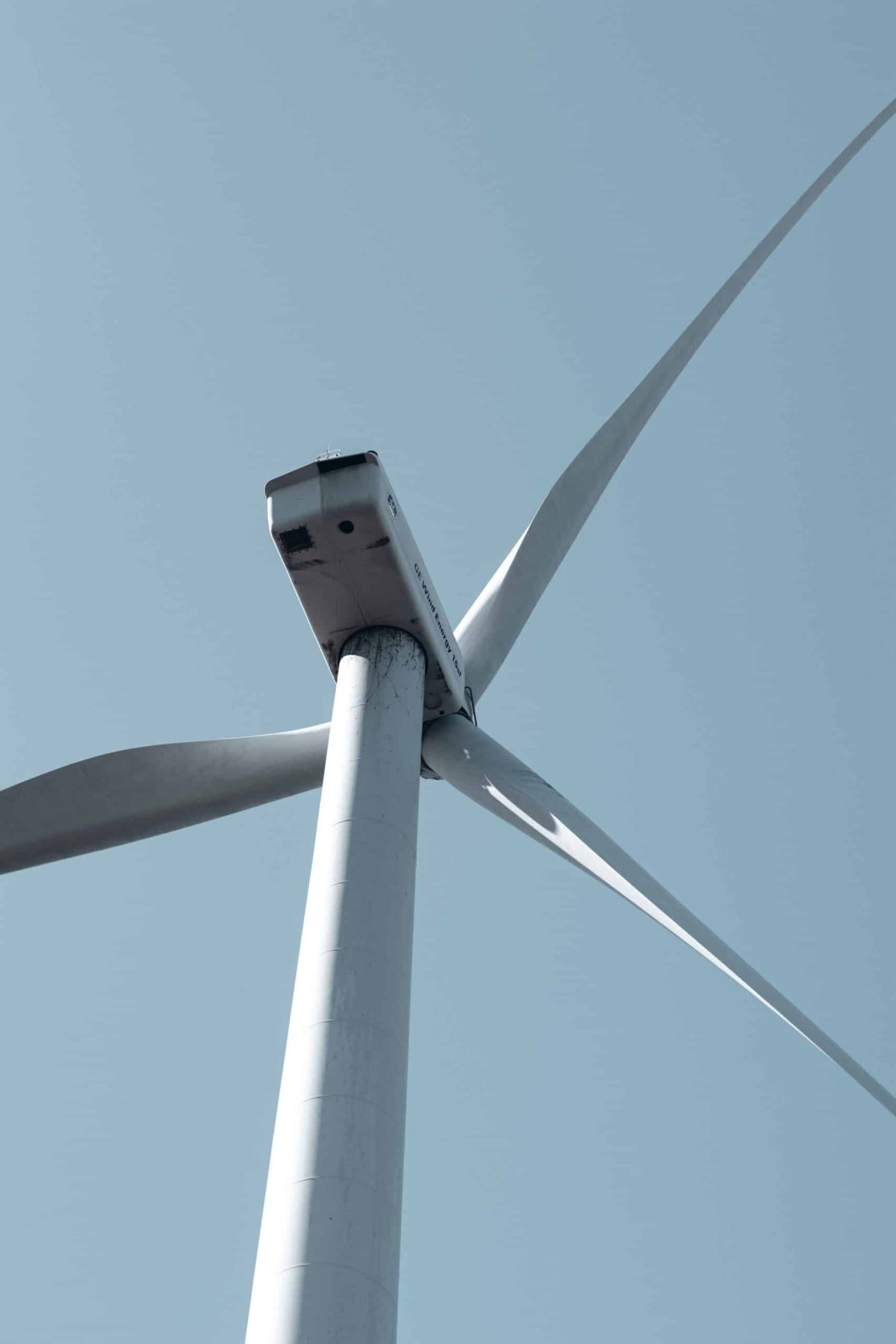 Empowering wind turbine owners image