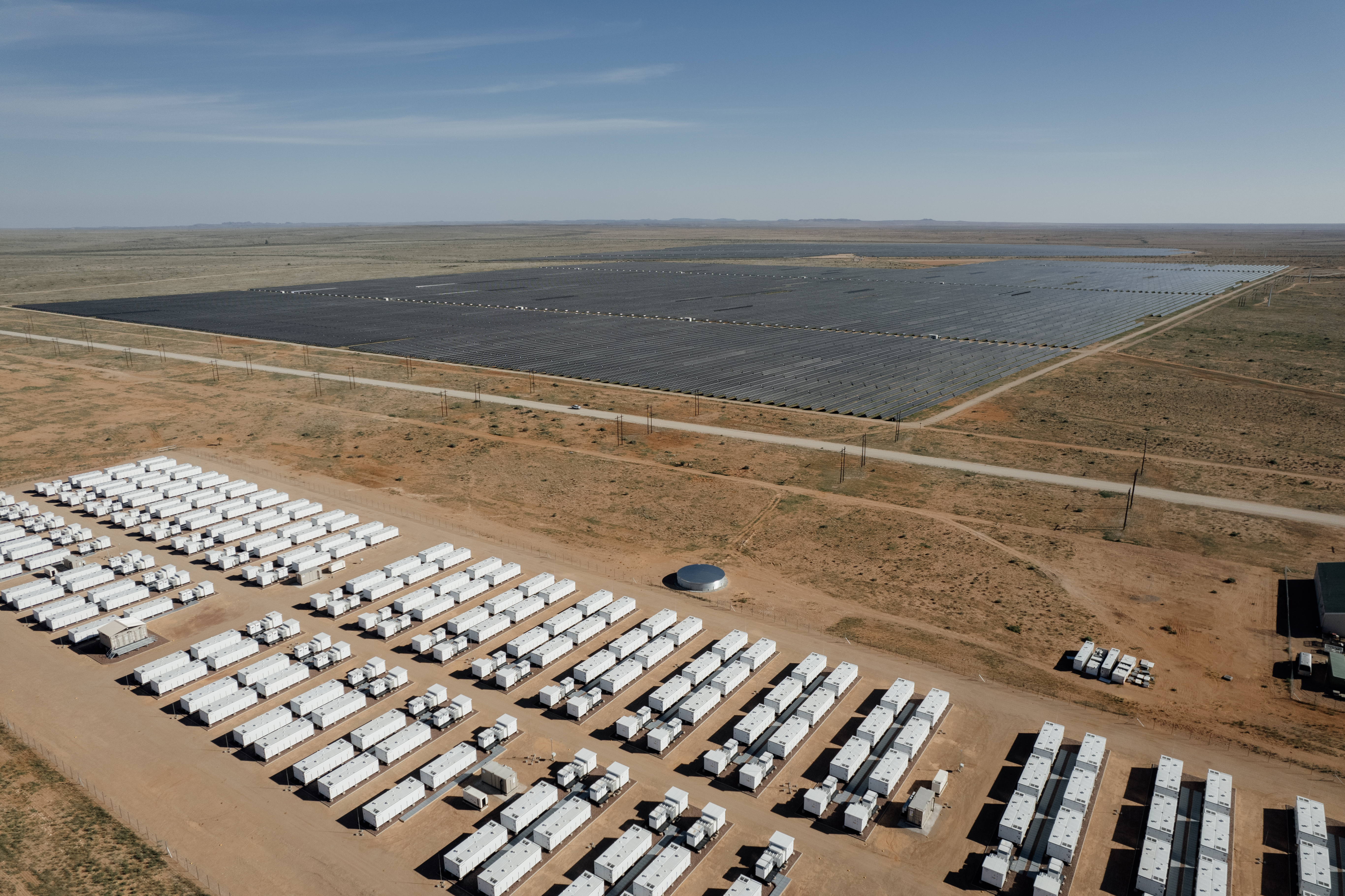 Inside the evolution of hybrid energy systems: lessons from a landmark project image